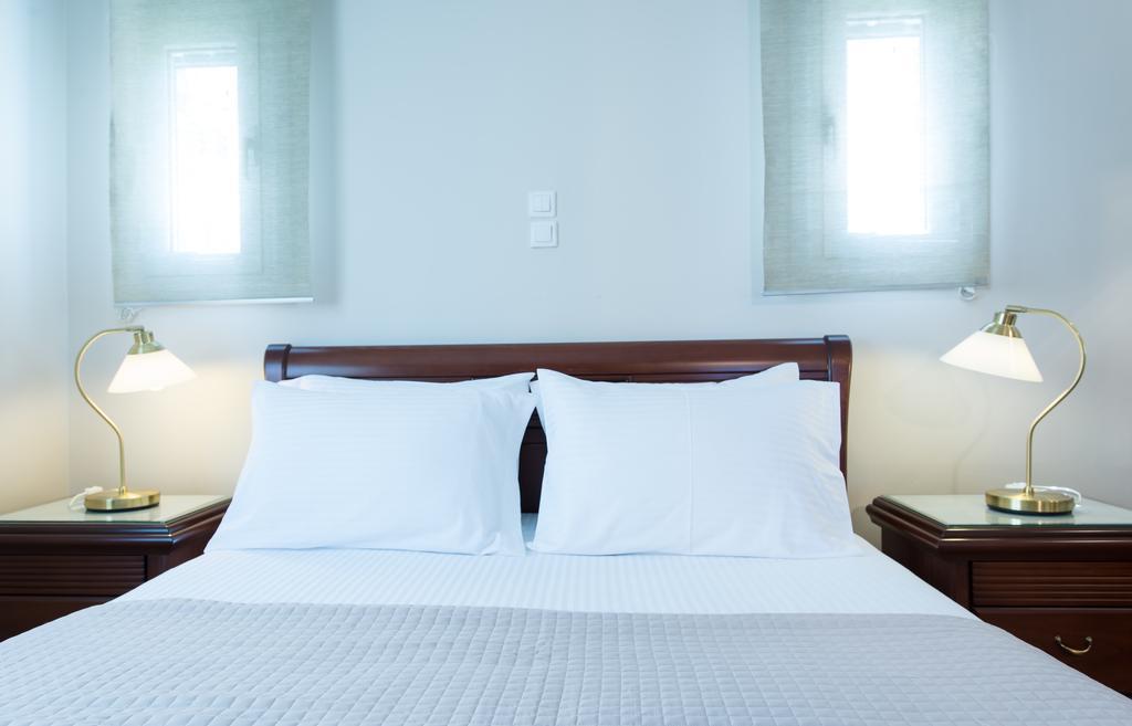 Diamante Beachfront Suites Ксилокастрон Екстериор снимка