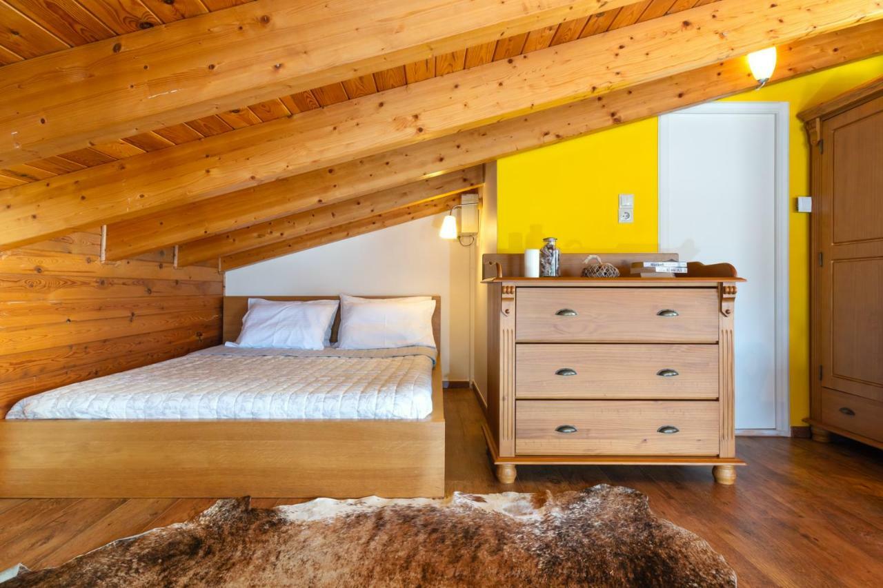 Diamante Beachfront Suites Ксилокастрон Екстериор снимка
