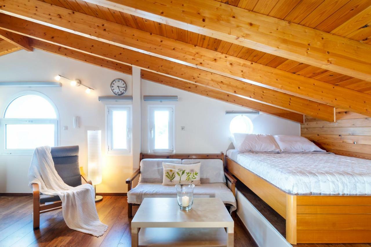 Diamante Beachfront Suites Ксилокастрон Екстериор снимка
